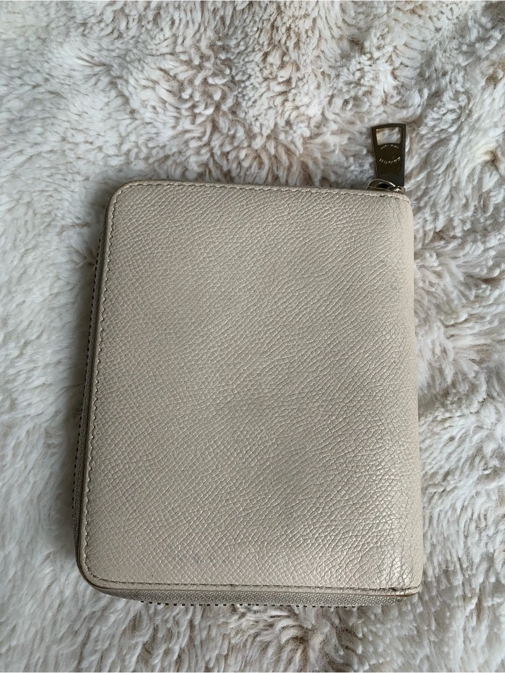 Coach compact zip